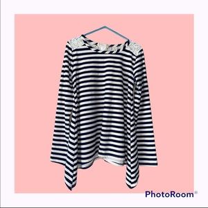 Decluttering sale 
Buy 2 get 1 Free: Btween girls top: size 7